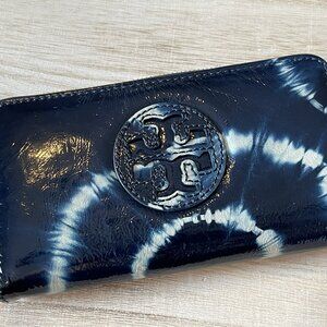 Tory Burch Tie Dye Continental Wallet